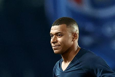PSG ohne Mbappe und Neymar nur mit Auftaktremis PSG ohne Mbappe und Neymar nur mit Auftaktremis