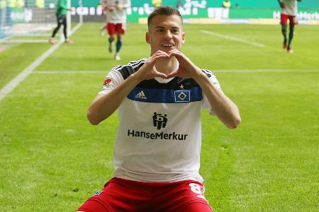 4:3 bei Drittligist Essen: Benes schießt HSV in Runde zwei 4:3 bei Drittligist Essen: Benes schießt HSV in Runde zwei