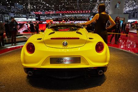 Alfa 4C Spider - Genfer Autosalon 2015