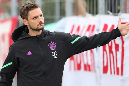 Medien: Bayern sucht nun nach Ulreich-Vertreter Medien: Bayern sucht nun nach Ulreich-Vertreter