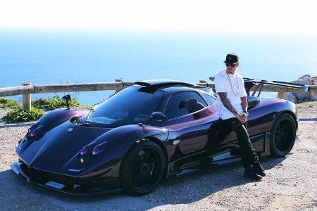 Lewis Hamilton - Mercedes - Pagani Zonda - Privatautos