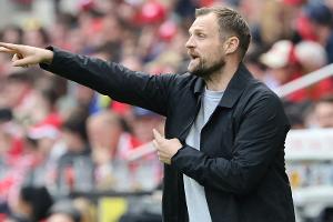 Gegen Union: Svensson erwartet "vielleicht schwierigstes Stadion Deutschlands"