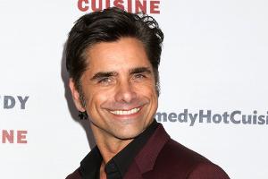 John Stamos feiert seinen 60. Geburtstag mit seinem Sohn