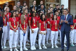 Ministerpräsident Sanchez ehrt Spaniens Weltmeisterinnen