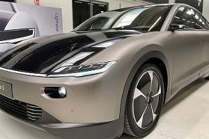 Solarauto-Hersteller findet frisches Kapital