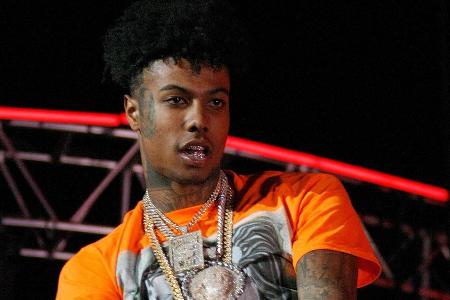 Rapper Blueface mit Messer in Boxstudio angegriffen Rapper Blueface mit Messer in Boxstudio angegriffen