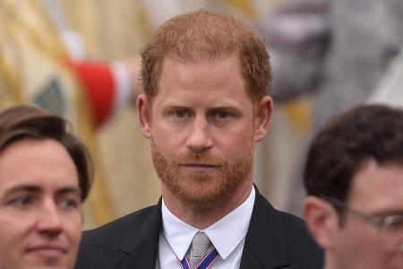 Prinz Harry kehrt vor dem Todestag der Queen nach London zurück Prinz Harry kehrt vor dem Todestag der Queen nach London zurück