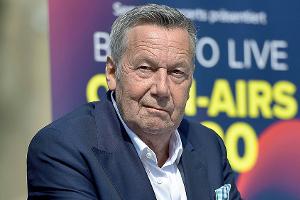 Roland Kaiser zeigt seine beiden Enkelkinder