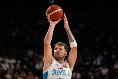Basketball-WM: Doncic führt Slowenien zu nächstem Sieg Basketball-WM: Doncic führt Slowenien zu nächstem Sieg