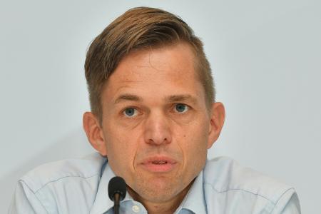 Drees fordert Verständnis für Fehler von Schiedsrichtern Drees fordert Verständnis für Fehler von Schiedsrichtern