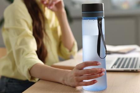 Angebrochene Flasche: Wie lange ist Wasser haltbar? Angebrochene Flasche: Wie lange ist Wasser haltbar?