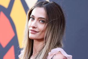 Paris Jackson: So würdigt sie den 65. Geburtstag ihres Vaters