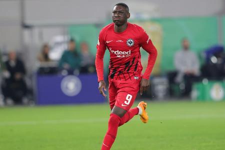 Bereits in Paris: Kolo Muani schwänzt Eintracht-Training Bereits in Paris: Kolo Muani schwänzt Eintracht-Training