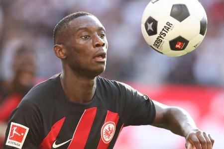 Transfer von Kolo Muani weiter offen - PSG holt Barcola Transfer von Kolo Muani weiter offen - PSG holt Barcola