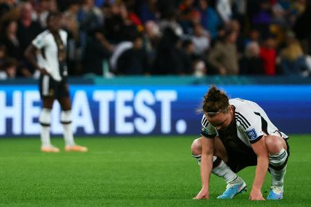 Nach WM-Debakel: DFB-Frauen rutschen in Weltrangliste ab Nach WM-Debakel: DFB-Frauen rutschen in Weltrangliste ab