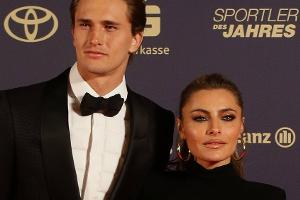 Sophia Thomalla: Das passiert, wenn Zverev nicht zum Friseur geht