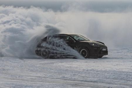 Erlkönig Porsche Macan EV