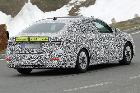 Erlkönig Skoda Superb Stufenheck Limousine