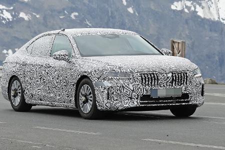 Erlkönig Skoda Superb Stufenheck Limousine
