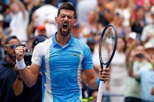 US Open: Djokovic zieht ins Halbfinale ein