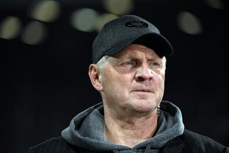 Effenberg-Kritik an Bayern: Effenberg-Kritik an Bayern: