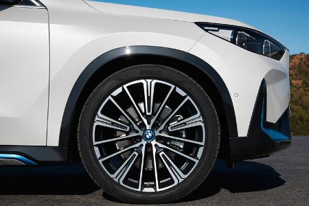 BMW iX1 xDrive30