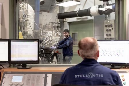 e-fuels Stellantis e-fuels Stellantis