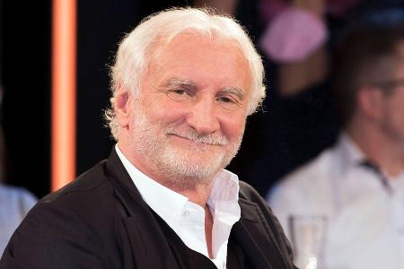 Rudi Völler wieder auf Trainerbank: Rudi Völler wieder auf Trainerbank: