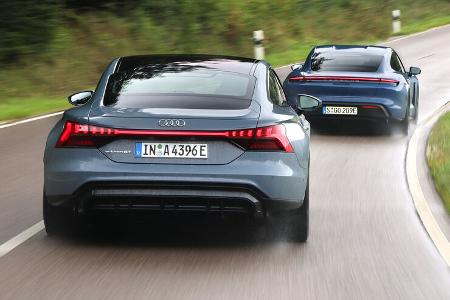 Audi e-tron GT Quattro, Porsche Taycan 4s Audi e-tron GT Quattro, Porsche Taycan 4s