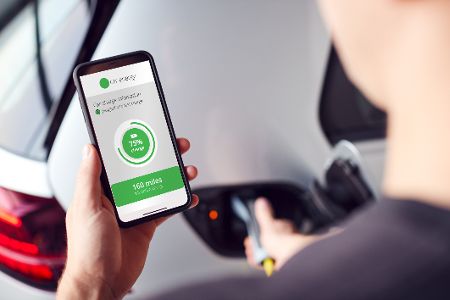 Diese wichtigen Dinge sollten Sie übers Schnellladen beim E-Auto wissen Diese wichtigen Dinge sollten Sie übers Schnellladen beim E-Auto wissen