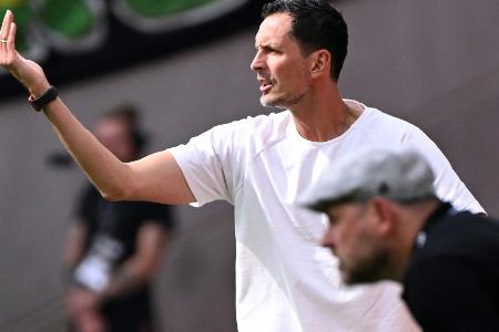 Toppmöller hofft auf Toppmöller hofft auf