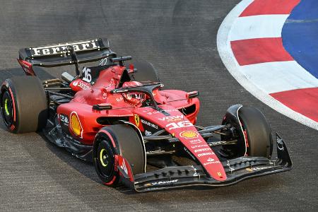 Auftakt in Singapur: Ferrari vorn, Verstappen weit zurück Auftakt in Singapur: Ferrari vorn, Verstappen weit zurück
