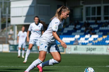 TSG-Frauen starten mit Rekordsieg gegen Duisburg TSG-Frauen starten mit Rekordsieg gegen Duisburg