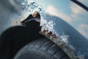 Das ist für tiefergehende Rostarbeiten am Auto nötig