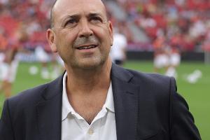 Provokanter Post: Bayer-Boss Carro kann FC-Ärger "verstehen"