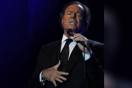 Julio Iglesias: Rückzug einer gekränkten Seele? Julio Iglesias: Rückzug einer gekränkten Seele?