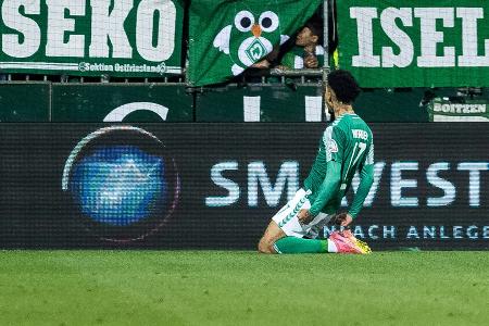 Duell der Stotter-Starter: Bremen schießt Köln in die Krise Duell der Stotter-Starter: Bremen schießt Köln in die Krise