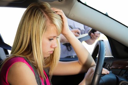 Wann es besser sein kann, nur eine Kopie des Führerscheins bei sich zu haben Wann es besser sein kann, nur eine Kopie des Führerscheins bei sich zu haben