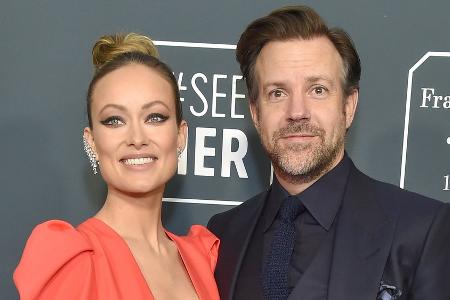 Jason Sudeikis und Olivia Wilde einigen sich im Sorgerechtsstreit Jason Sudeikis und Olivia Wilde einigen sich im Sorgerechtsstreit