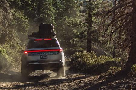 Rivian R1S Elektro-SUV 