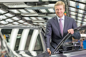 Oliver Zipse bleibt BMW-Chef