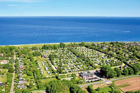 Camping Cheque: Ajstrup Strand Camping, Stellplatz Camping Cheque: Ajstrup Strand Camping, Stellplatz