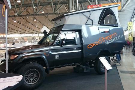 Toyoto Land Cruiser GRJ79 Monolith