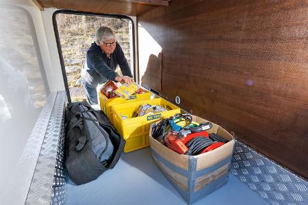 Heckgarage im Forster I 738 EB