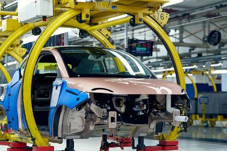Fiat 500 e Werk Mirafiori Turin Fabrik Autofabrik
