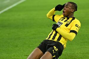 Bynoe-Gittens verlängert beim BVB