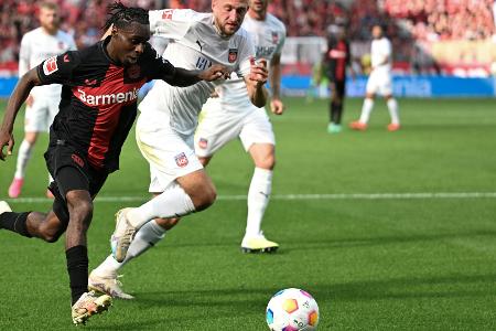 Bayer Leverkusen bindet auch Frimpong bis 2028 Bayer Leverkusen bindet auch Frimpong bis 2028