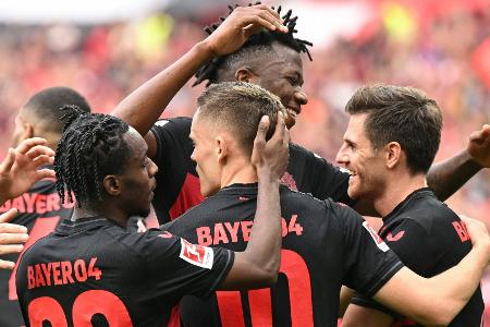 Spitzenreiter Bayer verschärft Kölner Krise im Derby Spitzenreiter Bayer verschärft Kölner Krise im Derby
