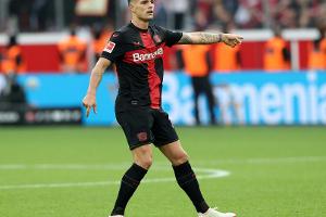 Bayer-Leader Xhaka: Alonso "läuft mehr als die Spieler"