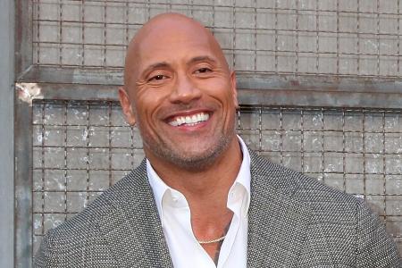 Dwayne Johnson versteht Kontroverse um Spendenaufruf für Maui-Opfer Dwayne Johnson versteht Kontroverse um Spendenaufruf für Maui-Opfer